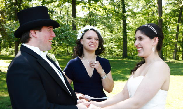 How To Choose Wedding Officiant